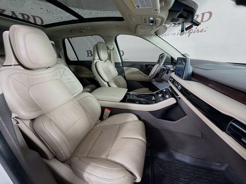 Used 2022 Lincoln Aviator Reserve w/ Equipment Group 201A RWD image 35