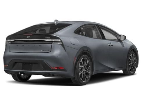 New 2026 Toyota Prius Plug-In Hybrid FWD image 2