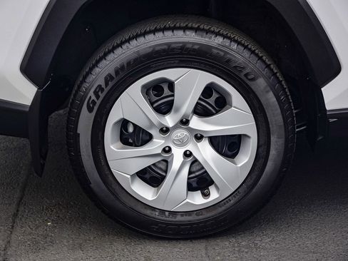 Certified 2024 Toyota RAV4 LE image 9