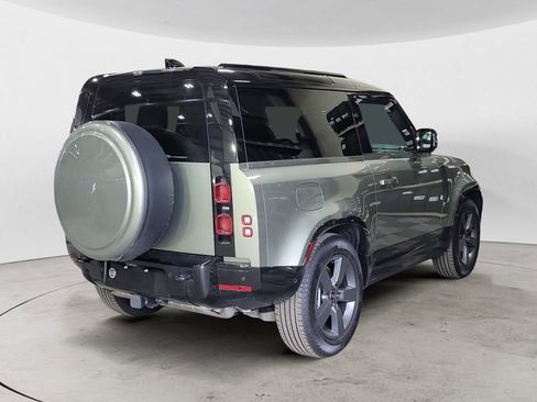 Used 2025 Land Rover Defender 90 X-Dynamic SE AWD/4WD image 5