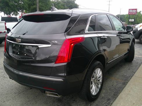 Used 2017 Cadillac XT5 FWD image 5