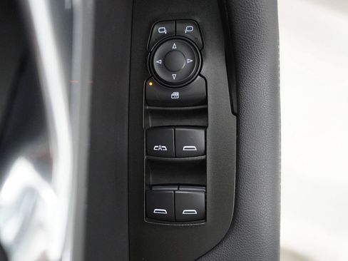 Used 2026 Chevrolet Blazer LT w/ Convenience Package FWD image 22
