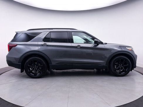 Used 2023 Ford Explorer ST-Line w/ Class IV Trailer Tow Package image 43