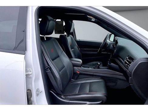 Certified 2025 Dodge Durango GT image 8