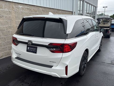 Used 2025 Honda Odyssey Sport-L image 5