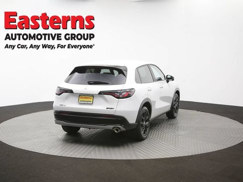 Used 2025 Honda HR-V Sport image 38