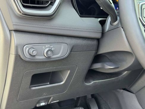 Used 2026 Chevrolet TrailBlazer LT w/ Convenience Package FWD image 10