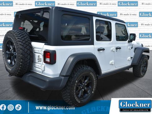 Used 2022 Jeep Wrangler Unlimited Sport AWD/4WD image 6