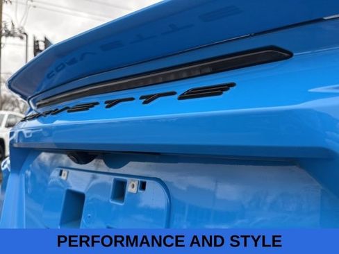 Used 2023 Chevrolet Corvette Stingray Preferred Cpe w/ Battery Protection Package RWD image 17