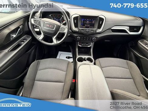 Used 2022 GMC Terrain SLE FWD image 10