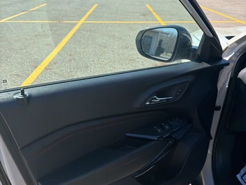 New 2026 Chevrolet Trax RS w/ Sunroof Package FWD image 10