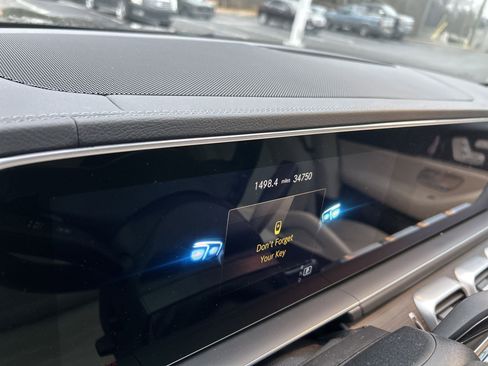 Used 2022 Mercedes-Benz GLS 450 GLS 450 image 11