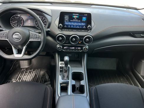 Used 2023 Nissan Sentra SR FWD image 4