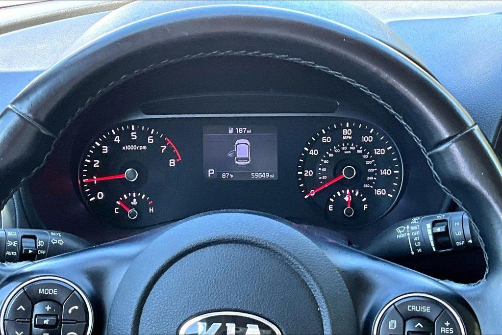 Used 2020 Kia Soul GT-Line w/ GT 2.0L Power Sunroof Package FWD image 13