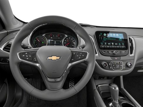 Used 2018 Chevrolet Malibu Hybrid w/ Driver Confidence Package FWD image 10