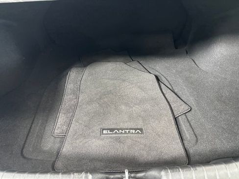 Certified 2024 Hyundai Elantra SEL image 26