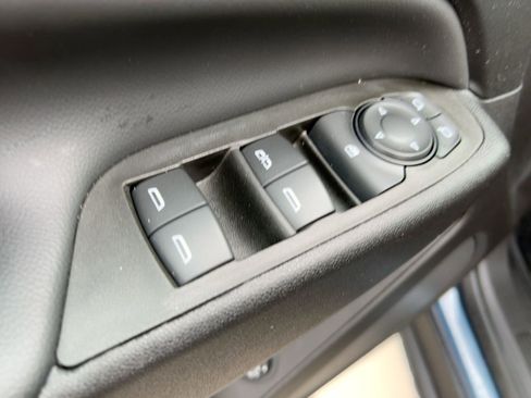 Certified 2024 Chevrolet Equinox LT image 21