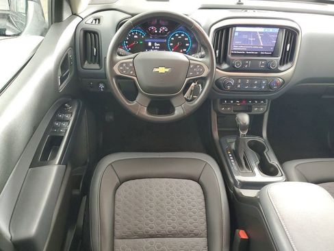 Used 2022 Chevrolet Colorado Z71 w/ Z71 Midnight Edition image 14