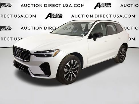 Used 2024 Volvo XC60 B5 Plus AWD/4WD image 1