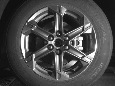 Used 2025 Chevrolet Blazer LT FWD image 14