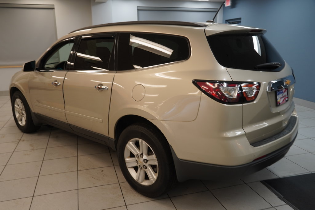 Used 2013 Chevrolet Traverse LT FWD image 9