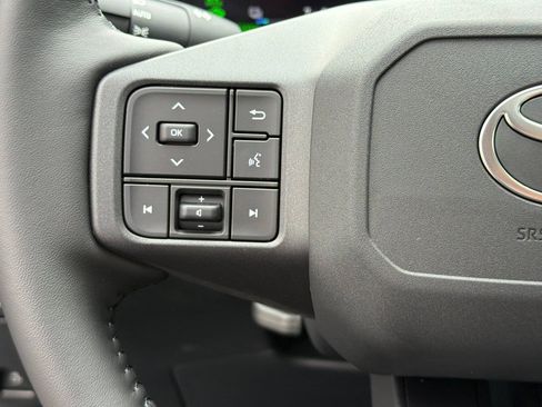 New 2026 Toyota RAV4 XSE AWD/4WD image 28