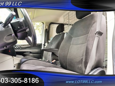 Used 2014 RAM C/V Tradesman w/ UConnect Hands-Free Group FWD image 15