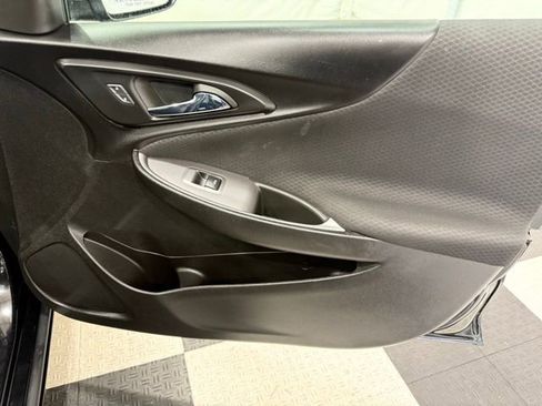 Used 2023 Chevrolet Malibu LT image 20