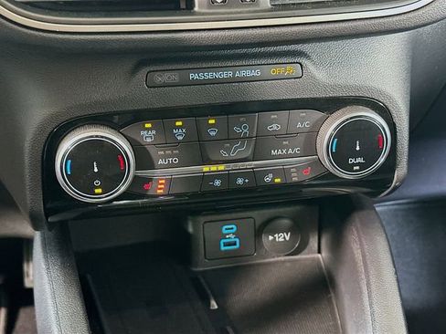 Certified 2022 Ford Escape SEL w/ Technology Package image 21