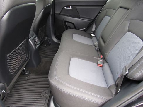 Used 2016 Kia Sportage LX AWD/4WD image 35