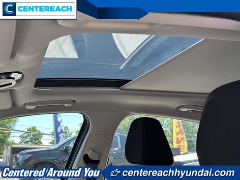 Used 2023 Hyundai Sonata SEL w/ Convenience Package FWD image 18
