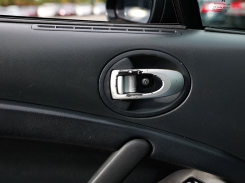 Used 2009 Mitsubishi Eclipse GS image 37