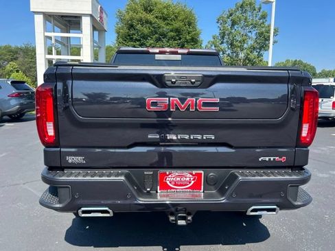 Used 2026 GMC Sierra 1500 AT4 w/ AT4 Preferred Package AWD/4WD image 8