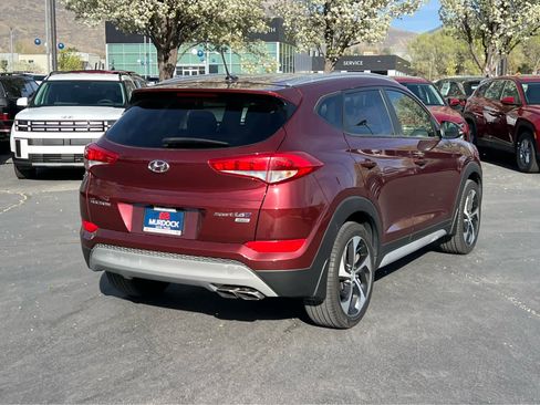Used 2017 Hyundai Tucson Sport image 8