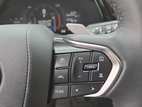 Certified 2025 Lexus RX 350 Premium w/ Accessory Package image 29