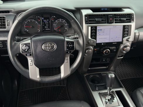 Used 2022 Toyota 4Runner SR5 image 13