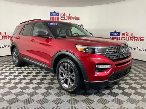 Used 2021 Ford Explorer XLT w/ Equipment Group 202A image 1