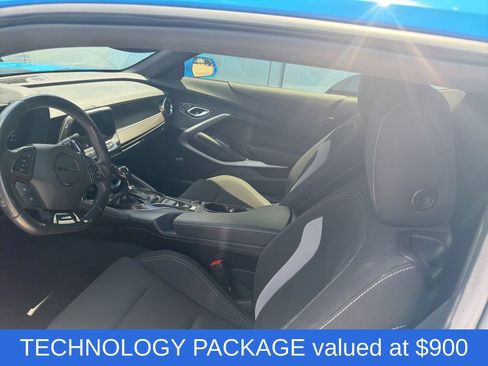 Used 2022 Chevrolet Camaro LT w/ RS Package RWD image 6