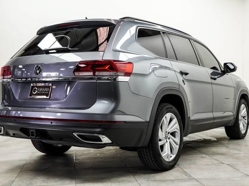 Used 2021 Volkswagen Atlas SE FWD image 11