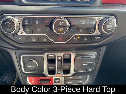 Used 2020 Jeep Wrangler Unlimited Rubicon image 14