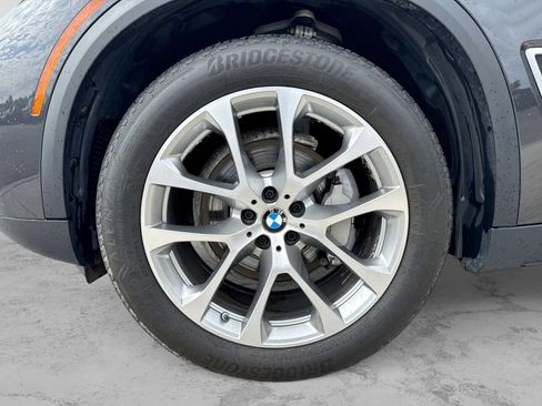 Used 2021 BMW X5 xDrive40i AWD/4WD image 15