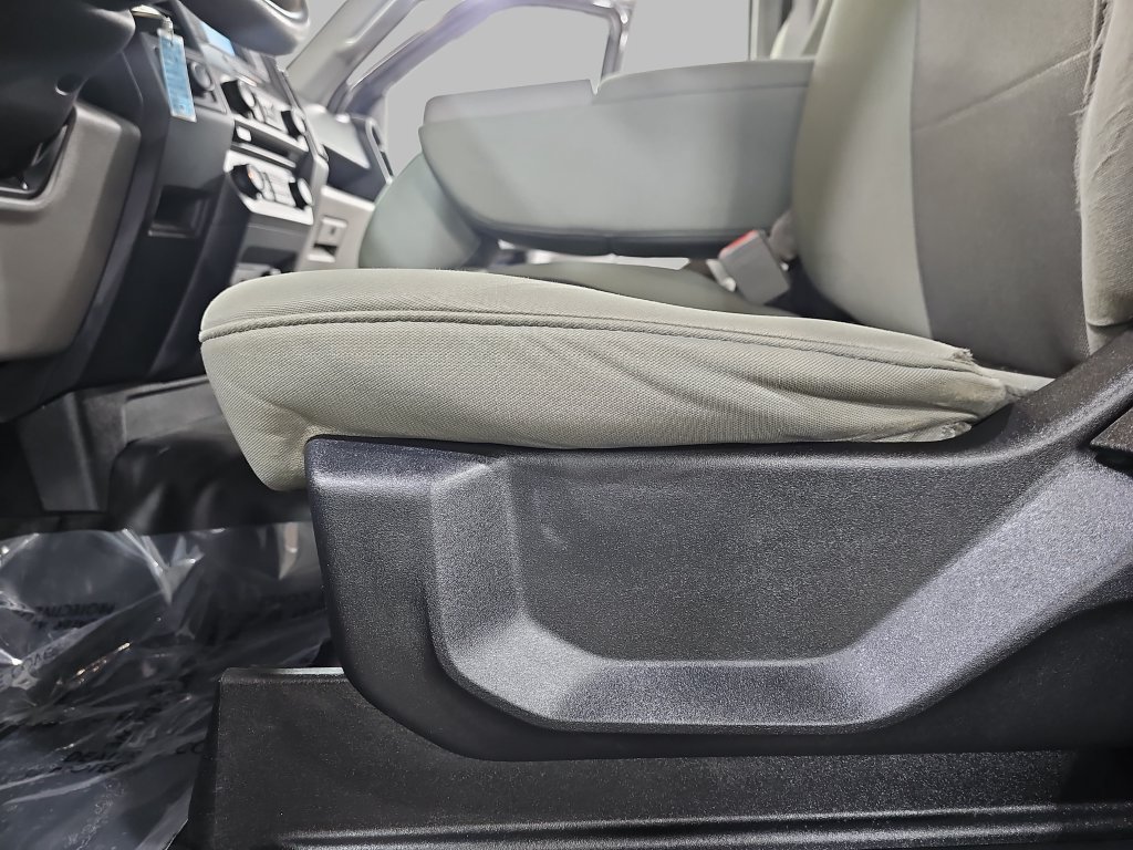 Used 2018 Ford F150 XL w/ Equipment Group 101A Mid RWD image 31