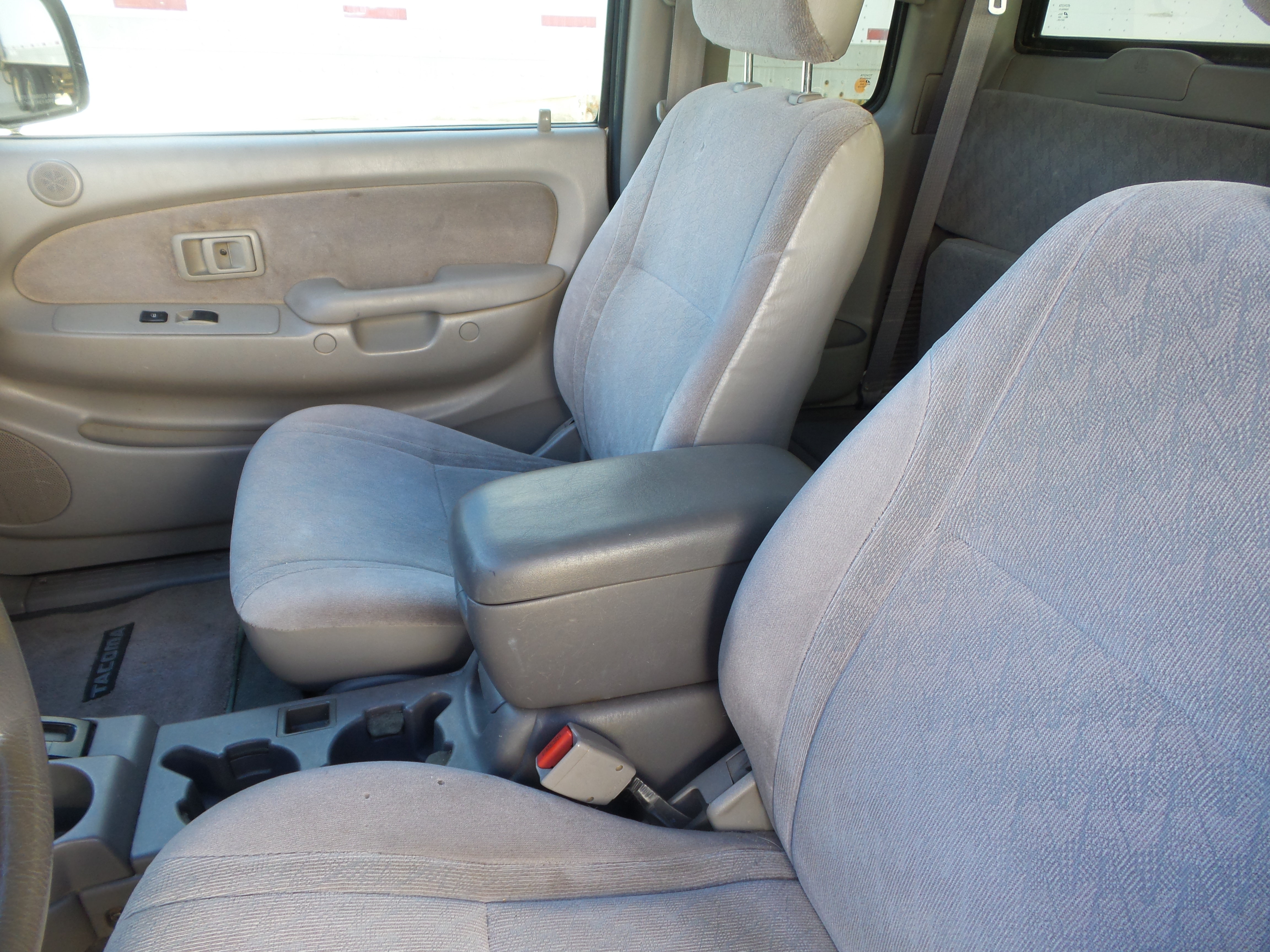 Used 2002 Toyota Tacoma PreRunner RWD image 33