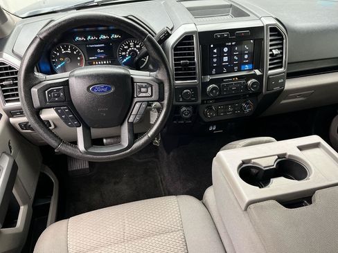 Used 2016 Ford F150 XLT w/ Equipment Group 302A Luxury AWD/4WD image 13