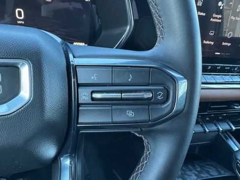 Certified 2024 GMC Canyon AT4 AWD/4WD image 28