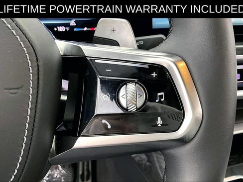Used 2026 BMW 740i RWD image 27