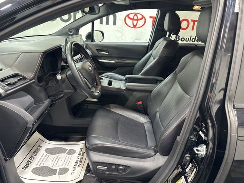 Used 2024 Toyota Sienna XSE w/ XSE Plus Package image 22