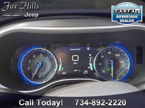 Used 2026 Chrysler Pacifica Select FWD image 20