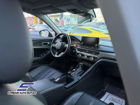 Used 2024 Acura Integra image 9