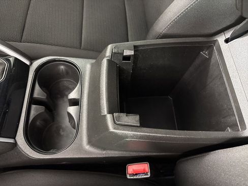 Used 2024 Chevrolet Colorado LT w/ LT Convenience Package image 41